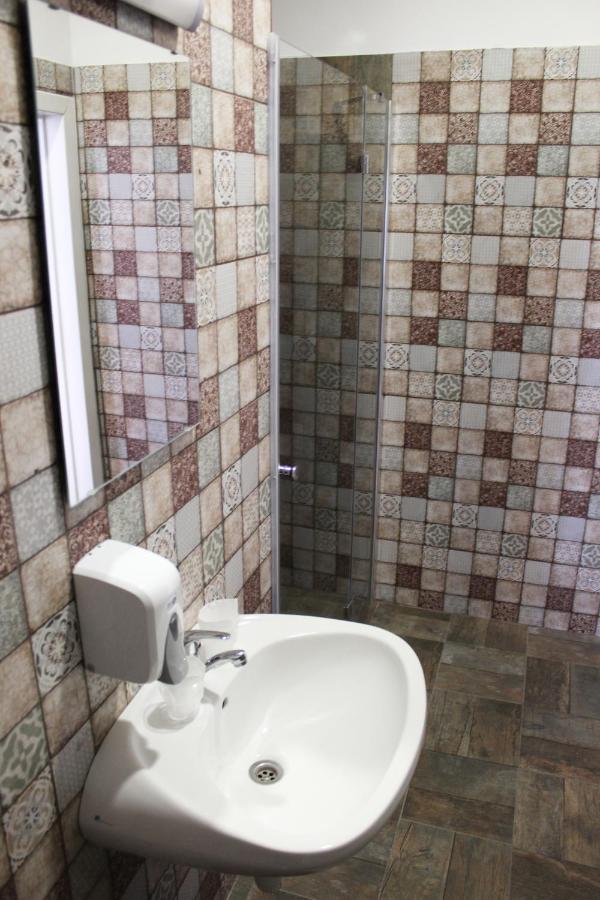 ミシュコルツ Promenade Panzio Bed & Breakfast エクステリア 写真